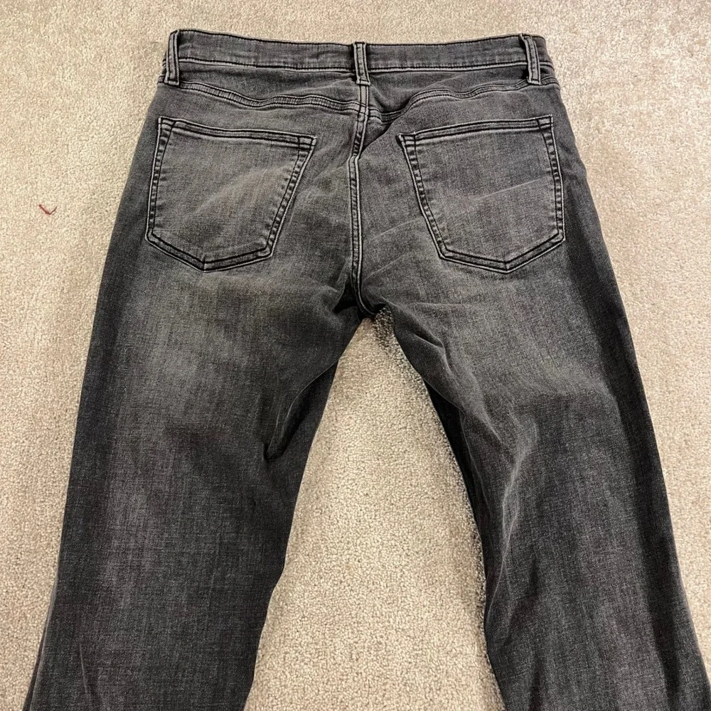 Old Navy Slim Jeans Mens 32x32 Gray 360 Stretch Go-Recycled